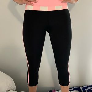Lululemon cropped leggings
